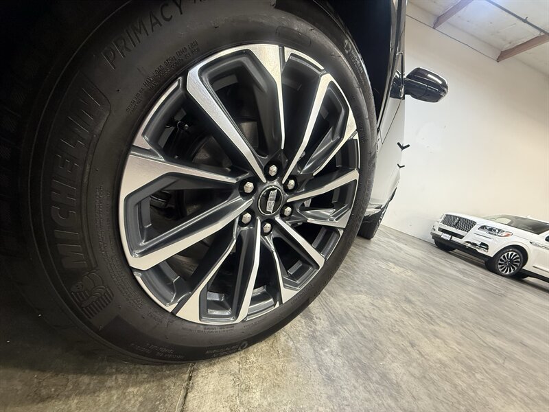 2024 Cadillac LYRIQ Sport 2 - Photo 16 - Hillsboro, OR 97124
