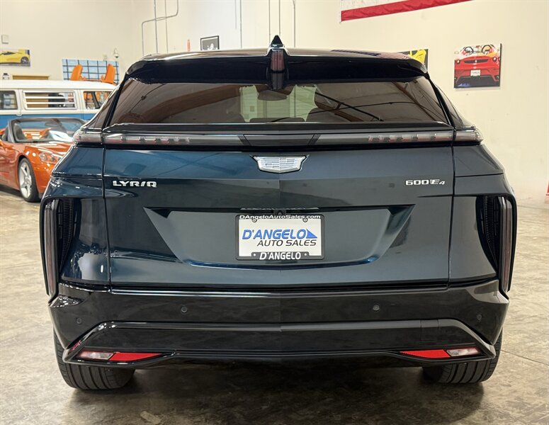 2024 Cadillac LYRIQ Sport 2 - Photo 8 - Hillsboro, OR 97124