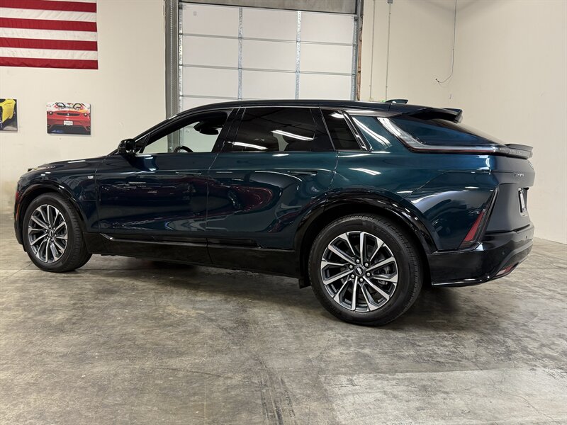 2024 Cadillac LYRIQ Sport 2 - Photo 5 - Hillsboro, OR 97124