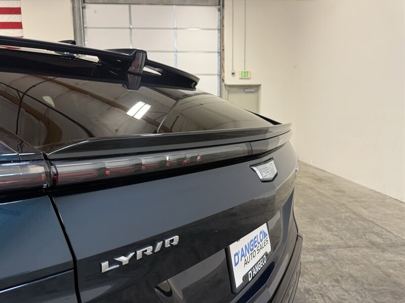 2024 Cadillac LYRIQ Sport 2 - Photo 6 - Hillsboro, OR 97124