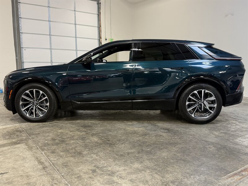 2024 Cadillac LYRIQ Sport 2 - Photo 4 - Hillsboro, OR 97124