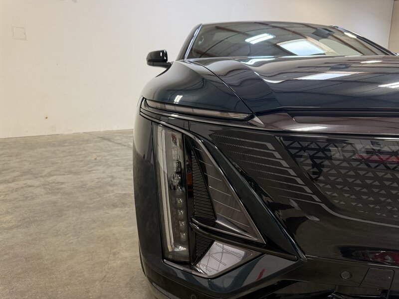 2024 Cadillac LYRIQ Sport 2 - Photo 14 - Hillsboro, OR 97124
