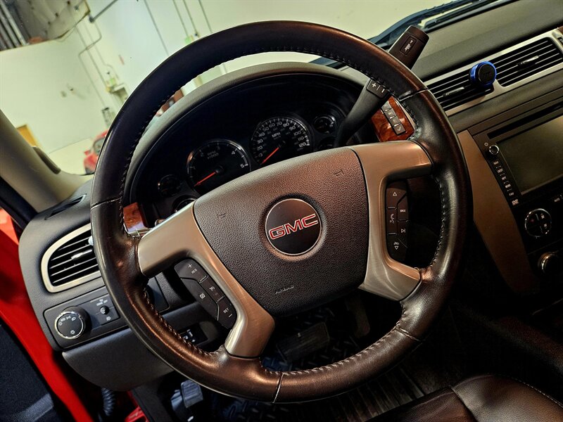 2013 GMC Sierra 2500 SLT - Photo 32 - Hillsboro, OR 97124