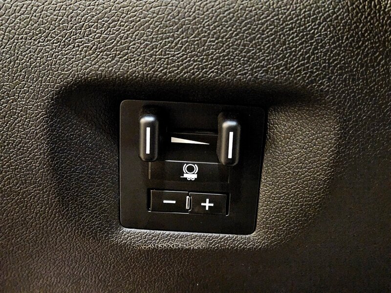 2013 GMC Sierra 2500 SLT - Photo 42 - Hillsboro, OR 97124