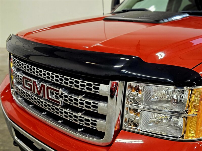2013 GMC Sierra 2500 SLT - Photo 12 - Hillsboro, OR 97124
