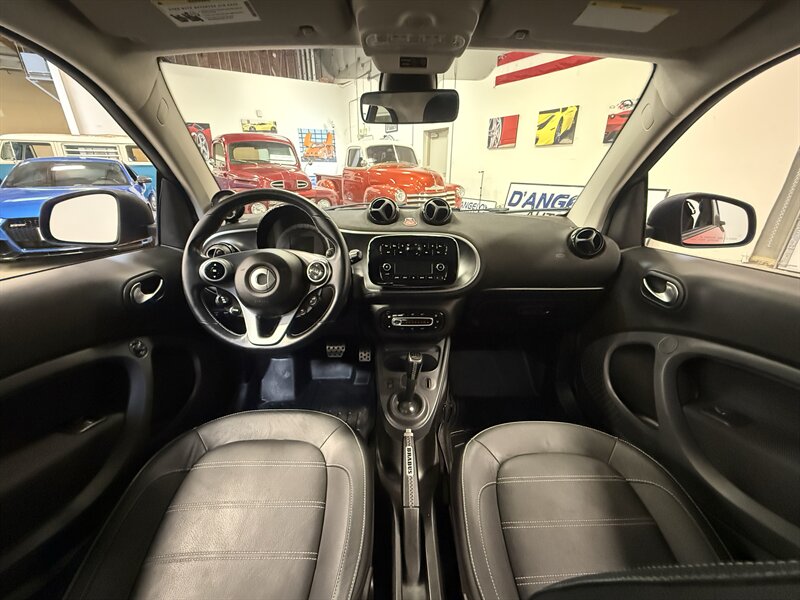 2017 Smart fortwo passion   - Photo 15 - Hillsboro, OR 97124