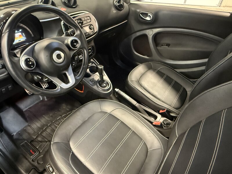 2017 Smart fortwo passion   - Photo 18 - Hillsboro, OR 97124