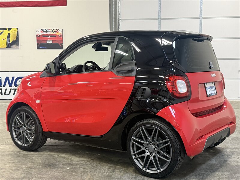 2017 Smart fortwo passion   - Photo 5 - Hillsboro, OR 97124