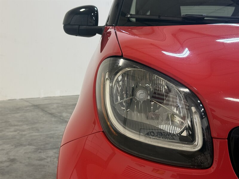 2017 Smart fortwo passion   - Photo 10 - Hillsboro, OR 97124
