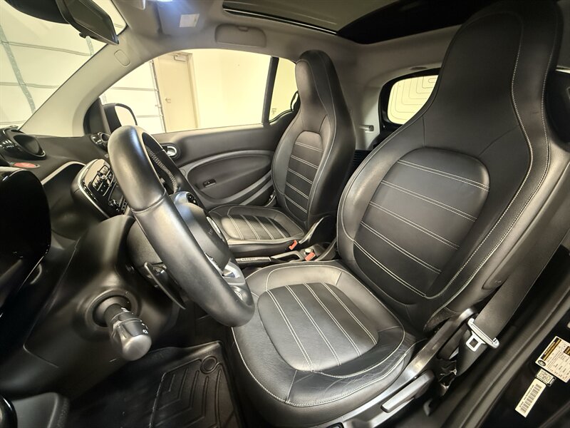 2017 Smart fortwo passion   - Photo 25 - Hillsboro, OR 97124