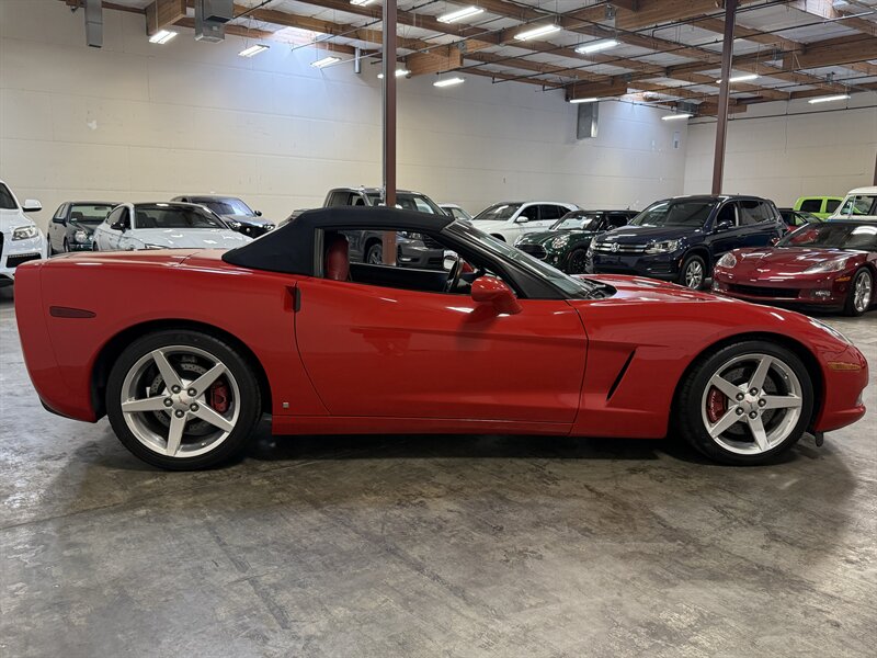 2006 Chevrolet Corvette Convertible - Photo 34 - Hillsboro, OR 97124