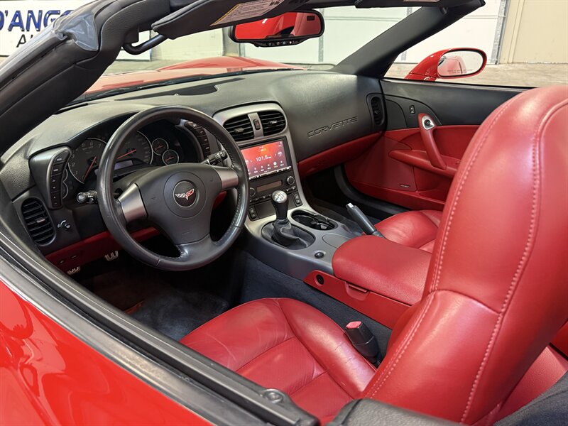 2006 Chevrolet Corvette Convertible   - Photo 36 - Hillsboro, OR 97124