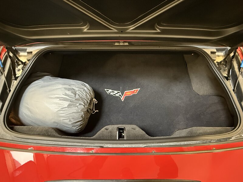 2006 Chevrolet Corvette Convertible   - Photo 24 - Hillsboro, OR 97124