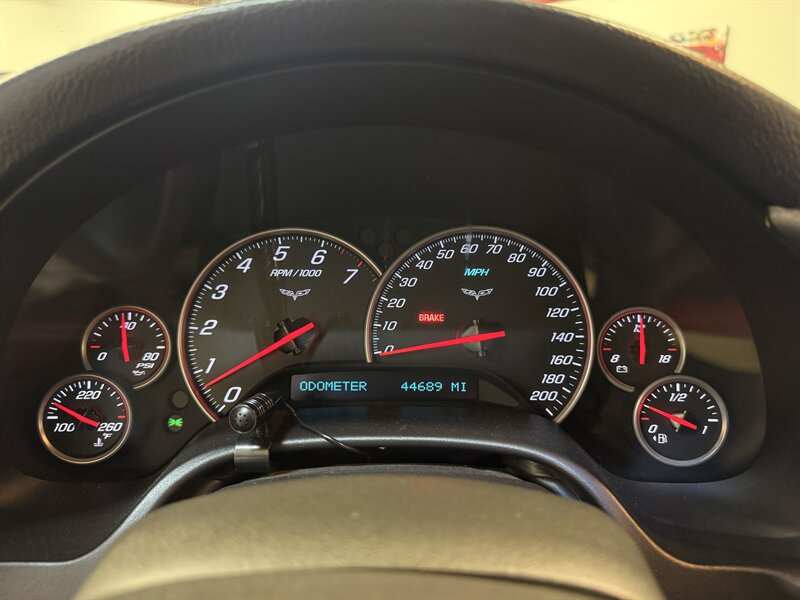 2006 Chevrolet Corvette Convertible   - Photo 16 - Hillsboro, OR 97124