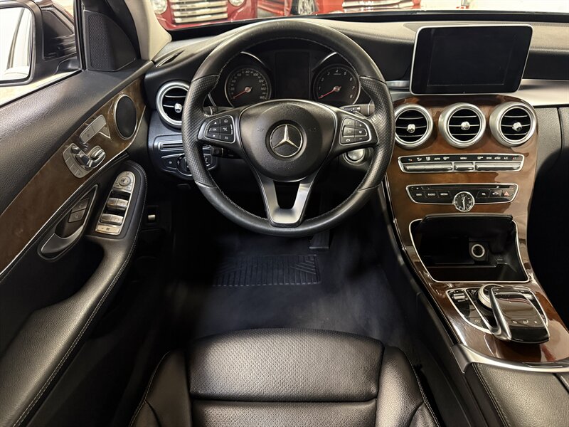 2015 Mercedes-Benz C 300 4MATIC   - Photo 16 - Hillsboro, OR 97124