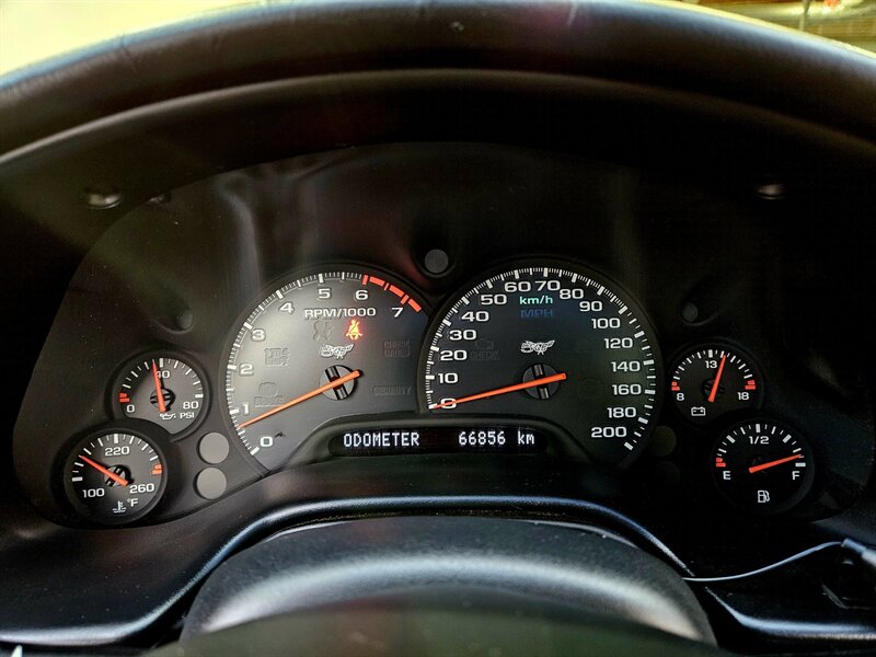 2003 Chevrolet Corvette   - Photo 22 - Hillsboro, OR 97124