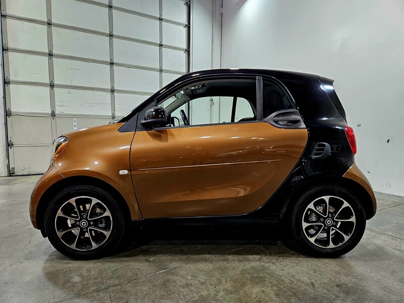 2016 Smart fortwo passion - Photo 5 - Hillsboro, OR 97124