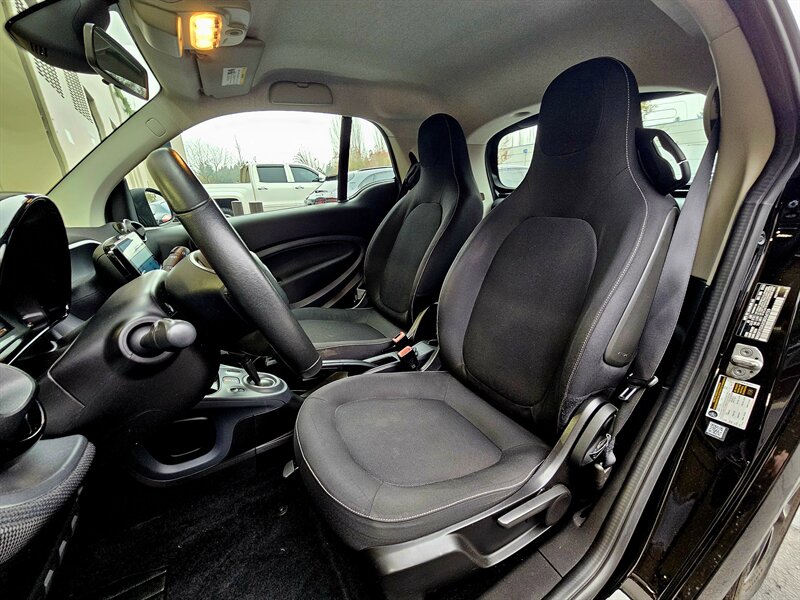 2016 Smart fortwo passion - Photo 27 - Hillsboro, OR 97124