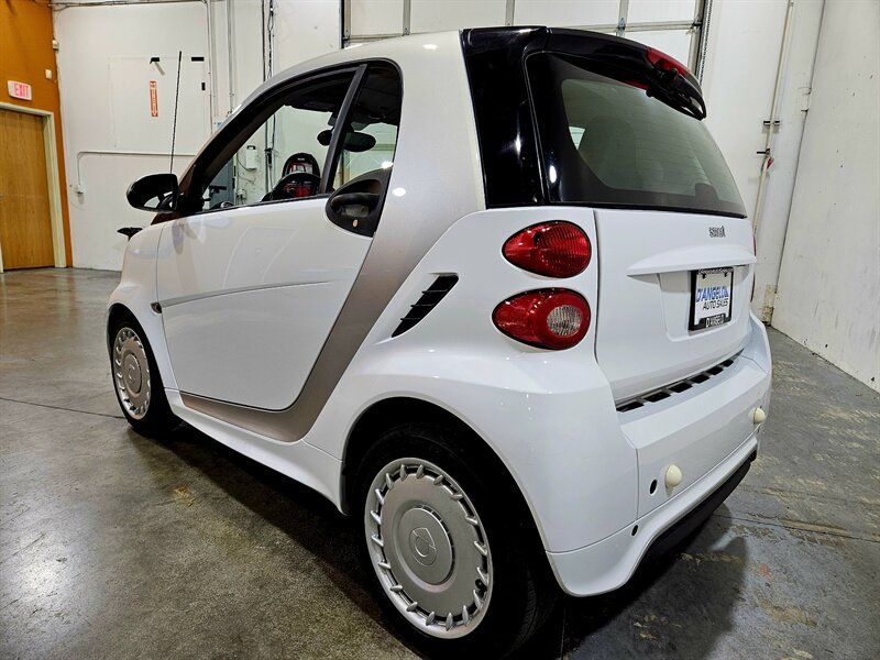 2015 Smart fortwo passion   - Photo 7 - Hillsboro, OR 97124