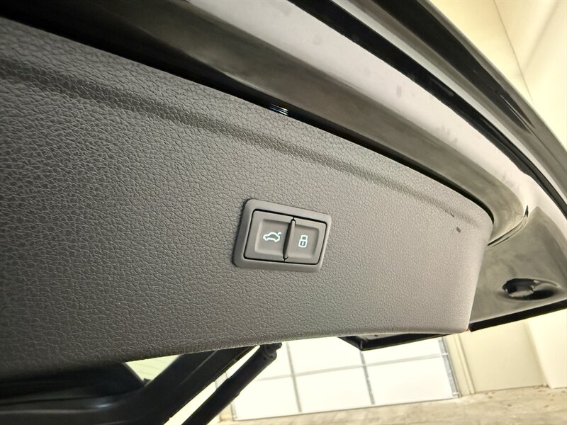 2022 Audi Q5 quattro S line Premium 45 - Photo 35 - Hillsboro, OR 97124