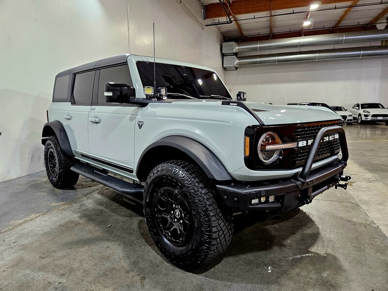2021 Ford Bronco First Edition Advanced   - Photo 3 - Hillsboro, OR 97124