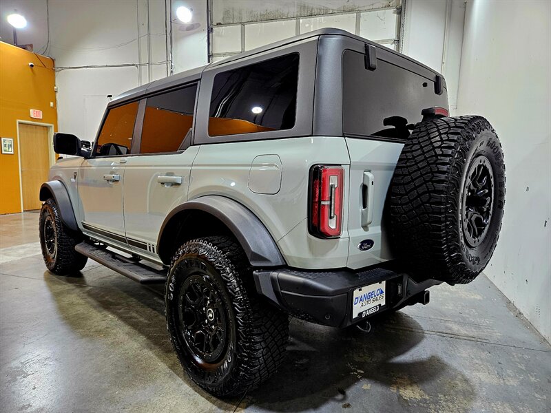 2021 Ford Bronco First Edition Advanced   - Photo 7 - Hillsboro, OR 97124