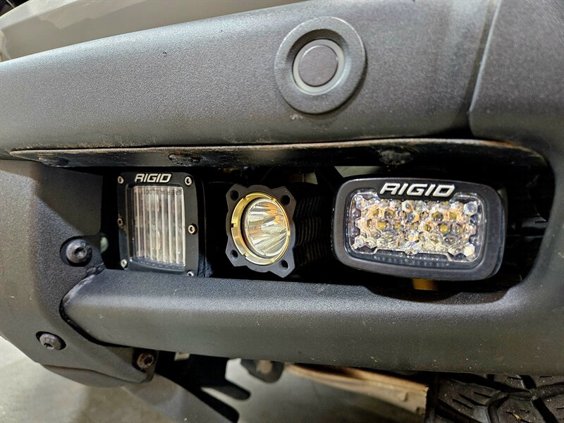 2021 Ford Bronco First Edition Advanced   - Photo 12 - Hillsboro, OR 97124