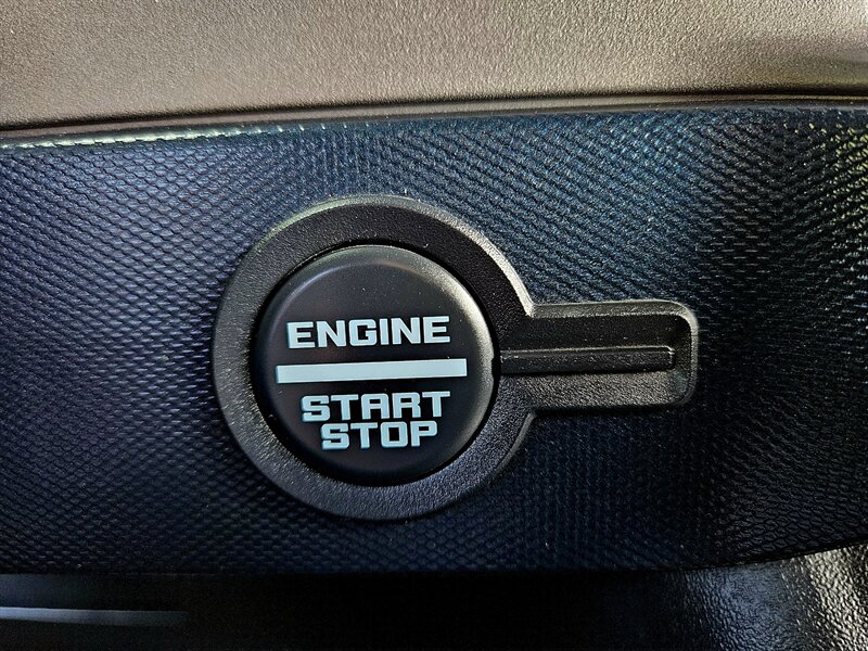 2021 Ford Bronco First Edition Advanced   - Photo 36 - Hillsboro, OR 97124