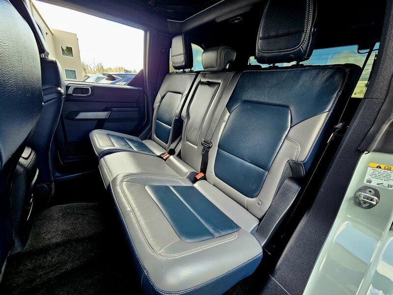 2021 Ford Bronco First Edition Advanced   - Photo 50 - Hillsboro, OR 97124