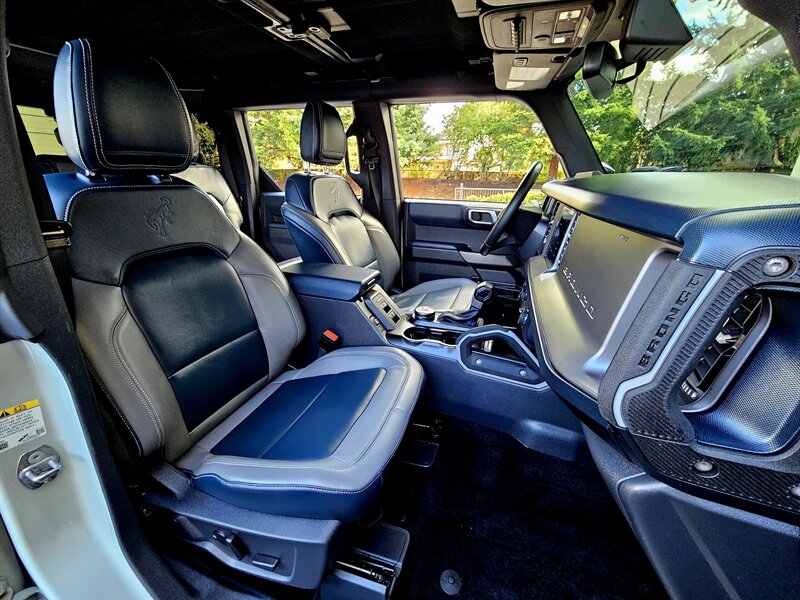 2021 Ford Bronco First Edition Advanced   - Photo 24 - Hillsboro, OR 97124