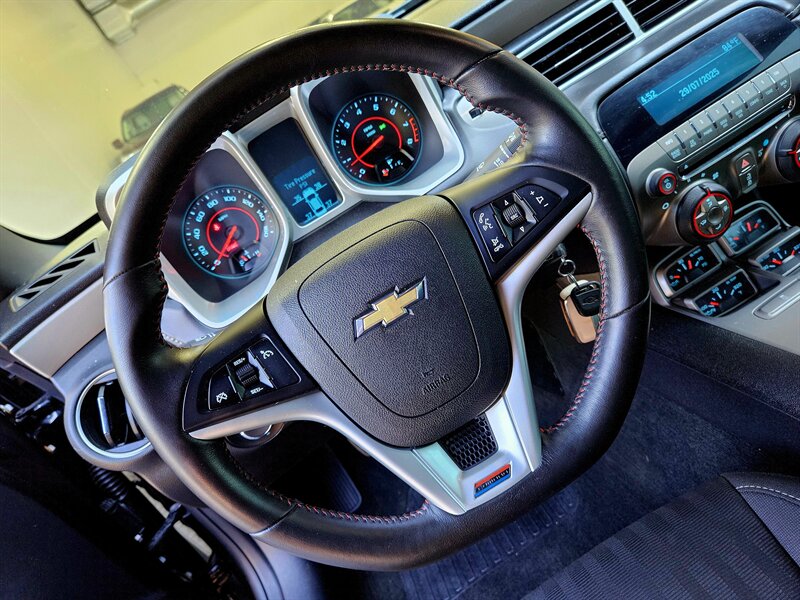2014 Chevrolet Camaro LS - Photo 19 - Hillsboro, OR 97124