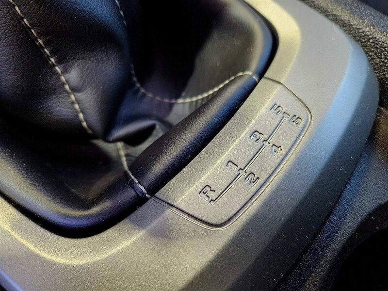 2014 Chevrolet Camaro LS - Photo 25 - Hillsboro, OR 97124