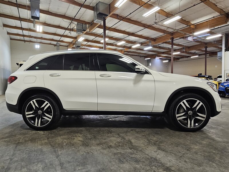 2021 Mercedes-Benz GLC GLC 300 4MATIC   - Photo 9 - Hillsboro, OR 97124