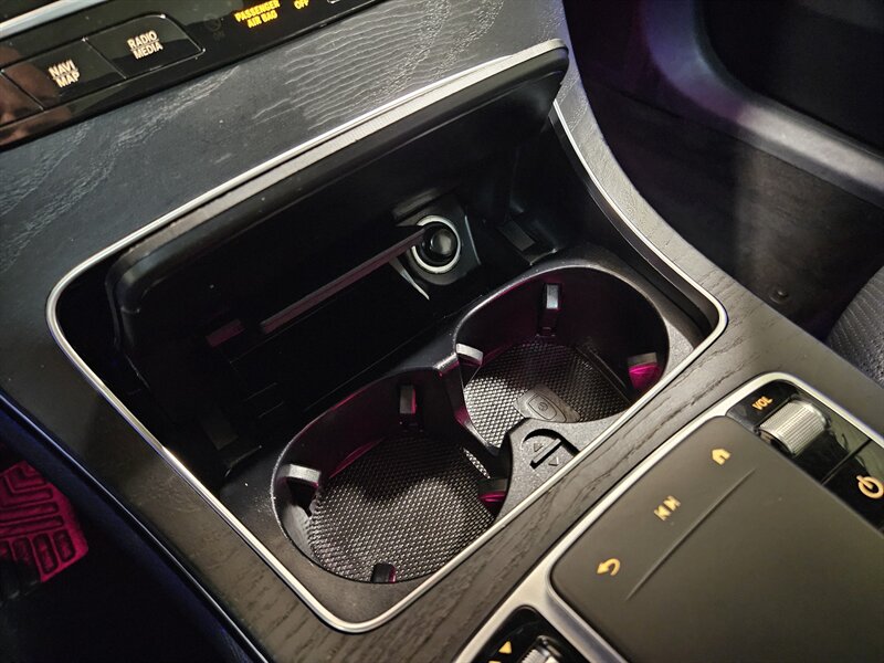 2021 Mercedes-Benz GLC GLC 300 4MATIC   - Photo 40 - Hillsboro, OR 97124