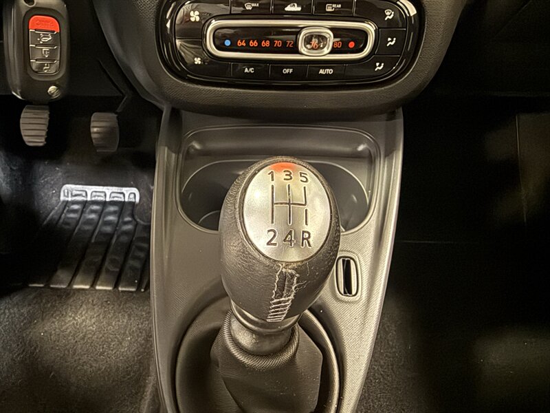 2016 Smart pure   - Photo 24 - Hillsboro, OR 97124