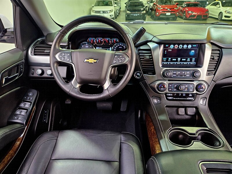 2019 Chevrolet Tahoe LT   - Photo 16 - Hillsboro, OR 97124