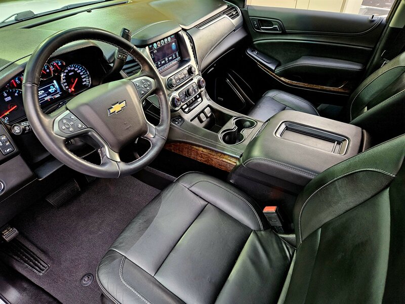 2019 Chevrolet Tahoe LT   - Photo 18 - Hillsboro, OR 97124