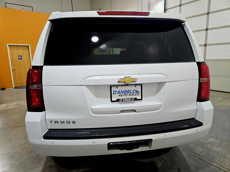 2019 Chevrolet Tahoe LT   - Photo 6 - Hillsboro, OR 97124