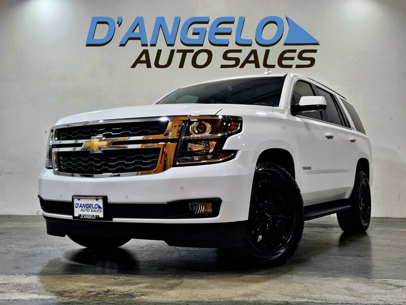 2019 Chevrolet Tahoe LT   - Photo 1 - Hillsboro, OR 97124