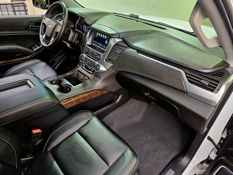 2019 Chevrolet Tahoe LT   - Photo 13 - Hillsboro, OR 97124