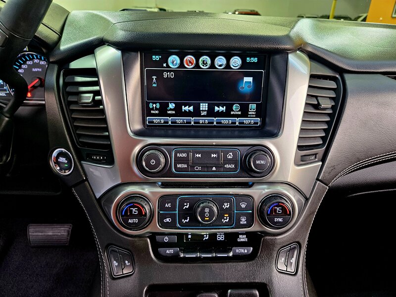 2019 Chevrolet Tahoe LT   - Photo 23 - Hillsboro, OR 97124