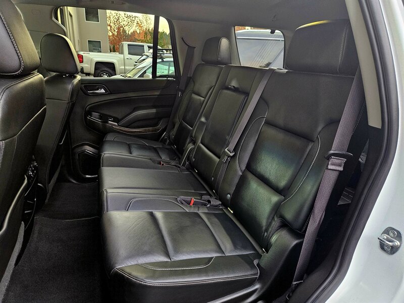 2019 Chevrolet Tahoe LT   - Photo 36 - Hillsboro, OR 97124