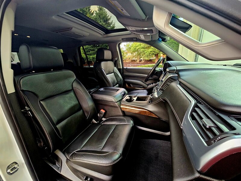 2019 Chevrolet Tahoe LT   - Photo 14 - Hillsboro, OR 97124