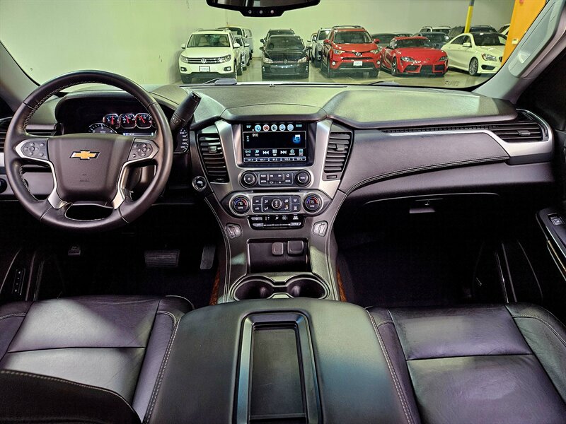 2019 Chevrolet Tahoe LT   - Photo 15 - Hillsboro, OR 97124