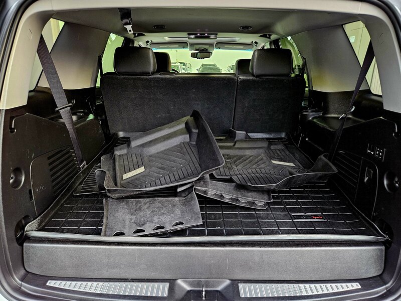 2019 Chevrolet Tahoe LT   - Photo 37 - Hillsboro, OR 97124