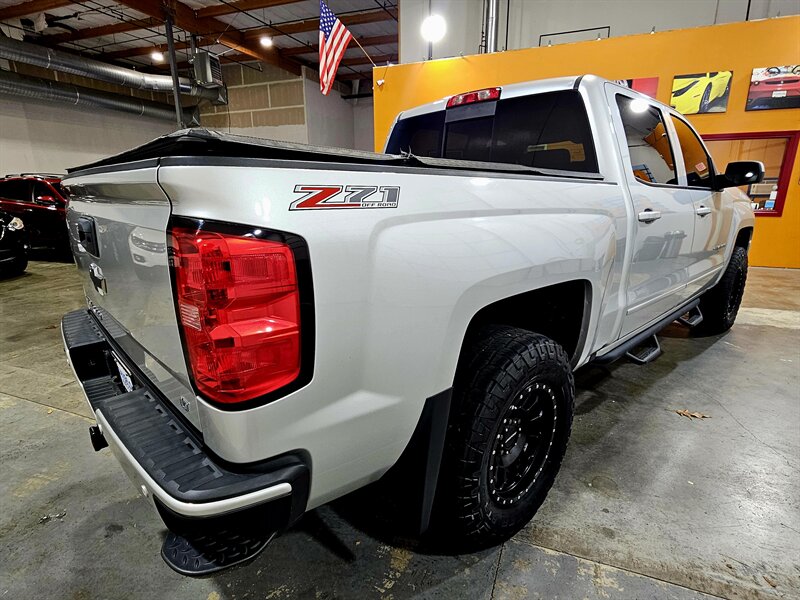 2017 Chevrolet Silverado 1500 LT Z71 - Photo 5 - Hillsboro, OR 97124