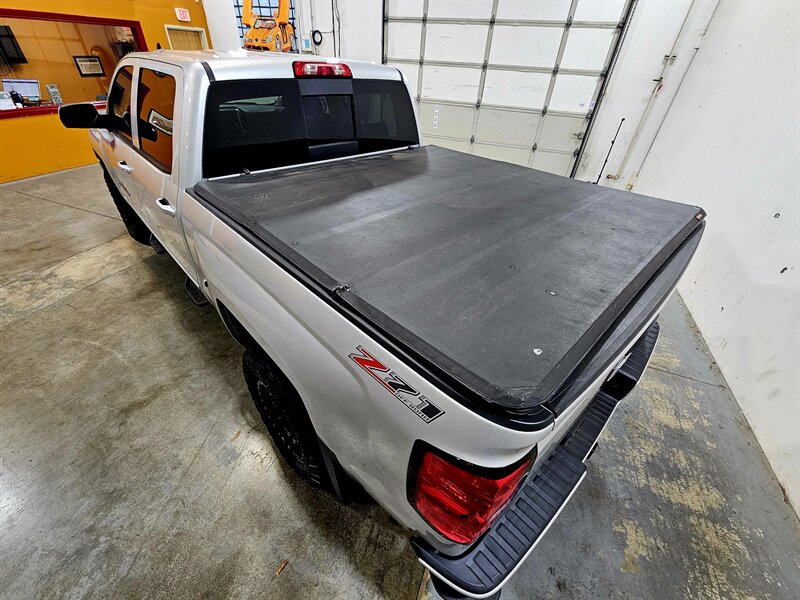 2017 Chevrolet Silverado 1500 LT Z71 - Photo 7 - Hillsboro, OR 97124