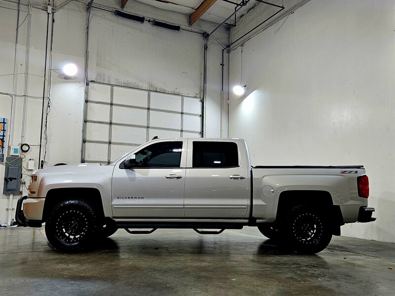 2017 Chevrolet Silverado 1500 LT Z71 - Photo 9 - Hillsboro, OR 97124