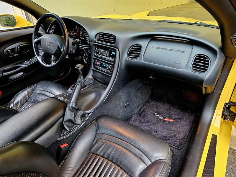 2001 Chevrolet Corvette Manual Transmission   - Photo 12 - Hillsboro, OR 97124