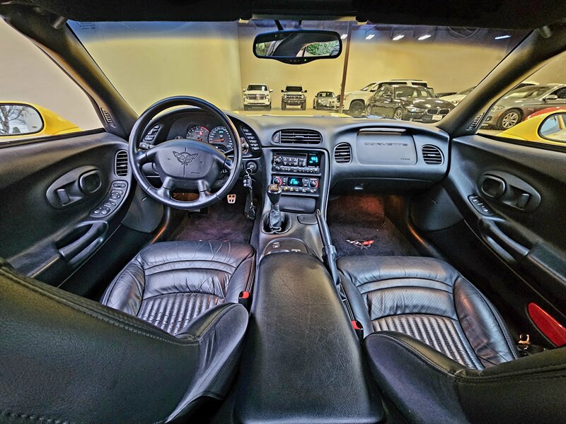 2001 Chevrolet Corvette Manual Transmission   - Photo 16 - Hillsboro, OR 97124